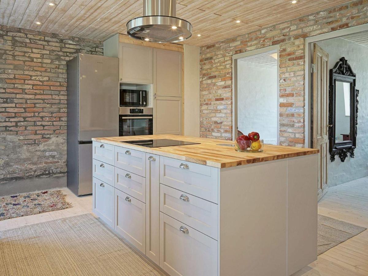 6 Person Holiday Home In Svaneke Exterior foto